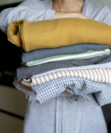 겨울옷 정리 전 알아 두면 좋은 옷 수명 늘리는 세탁 관리 방법